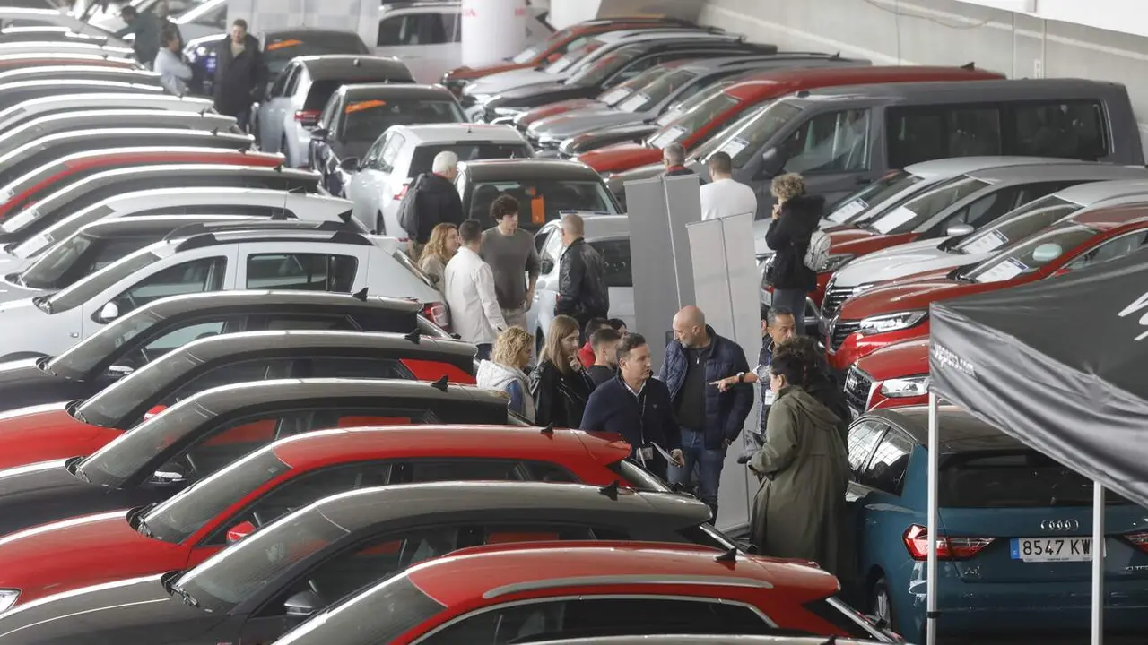 Asistentes a la segunda sesión del salón Móvete. DAVID FREIRE