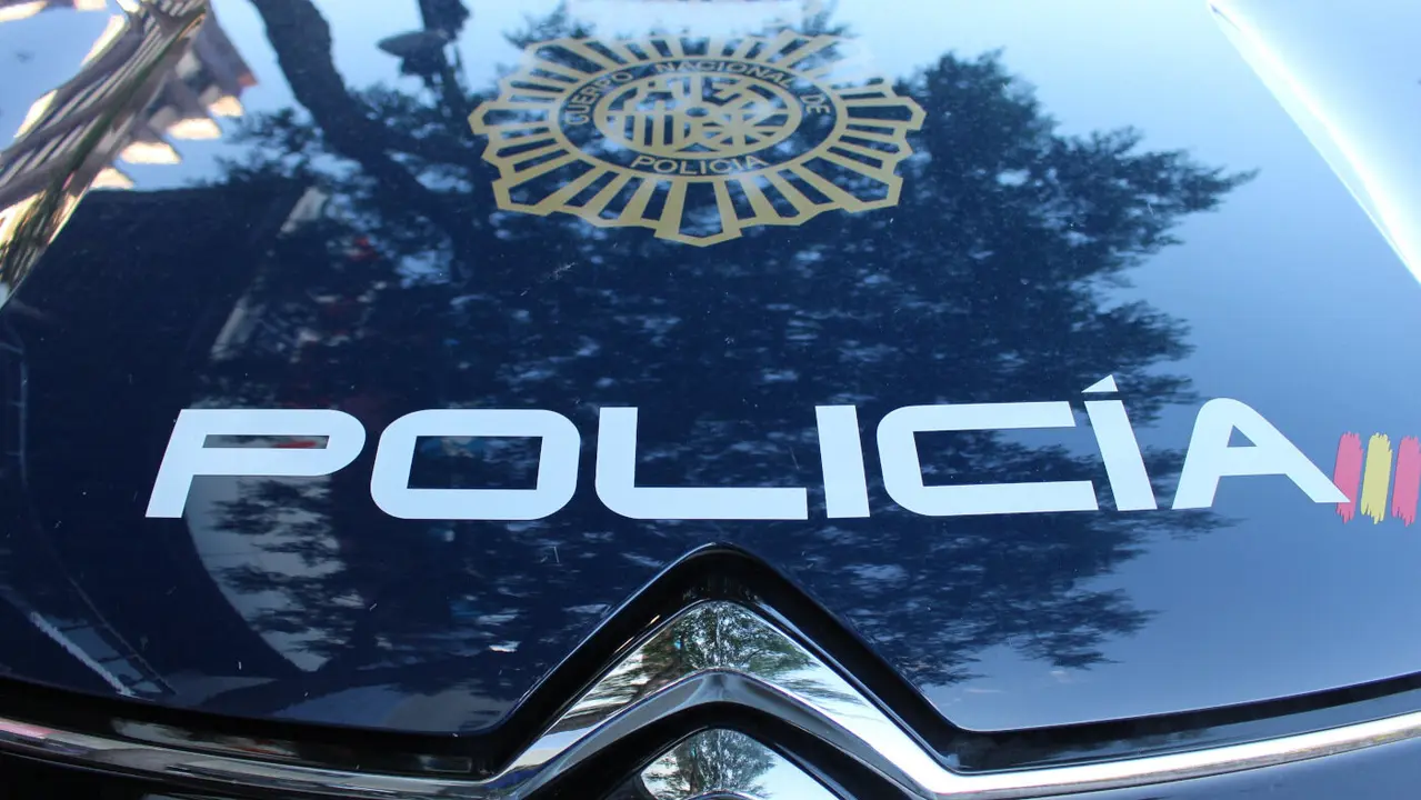 Un coche de la Policía Nacional. EUROPA PRESS