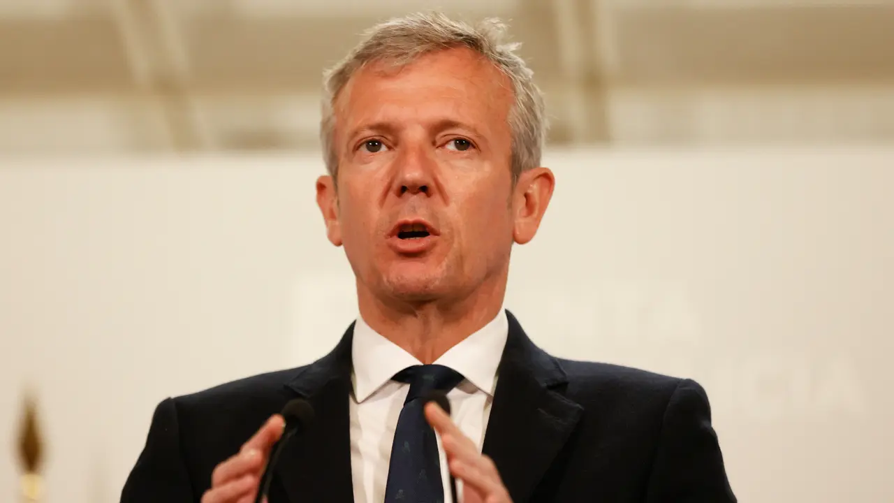 Alfonso Rueda, en la conferencia de prensa posterior al Consello da Xunta de este miércoles. LAVANDEIRA JR (Efe)