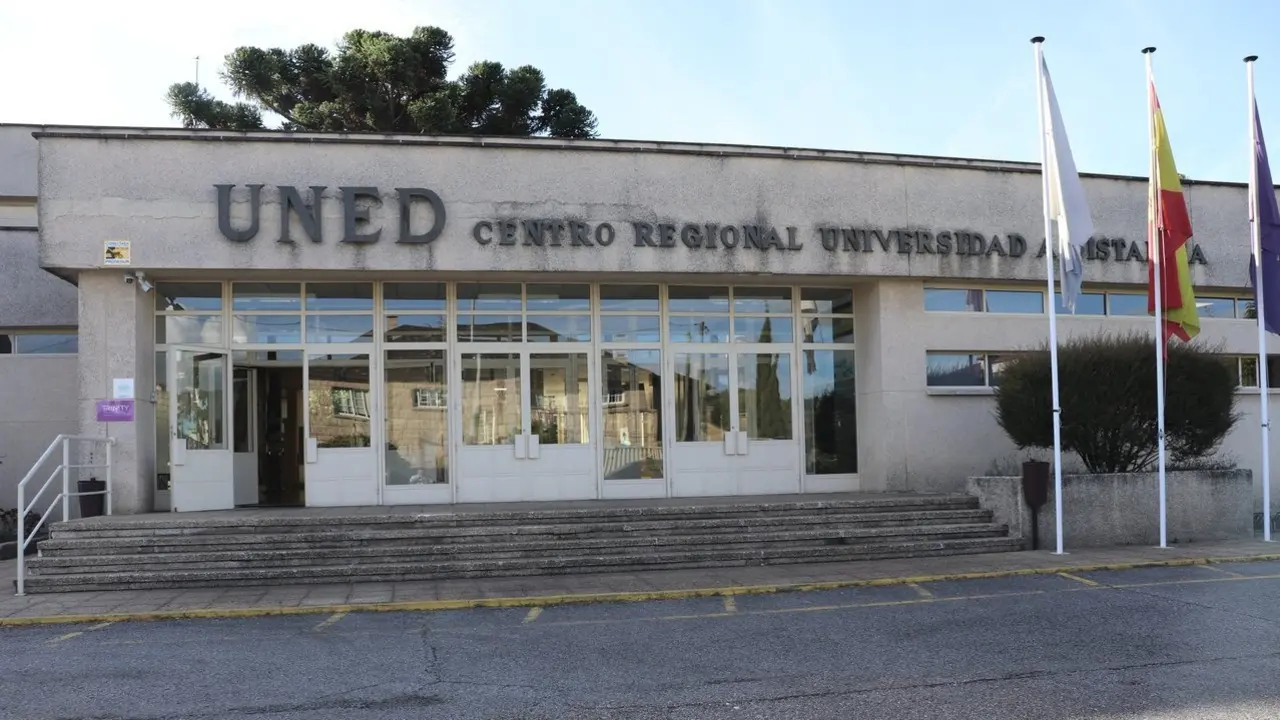 Sede del centro asociado de la Uned en Pontevedra. ADP