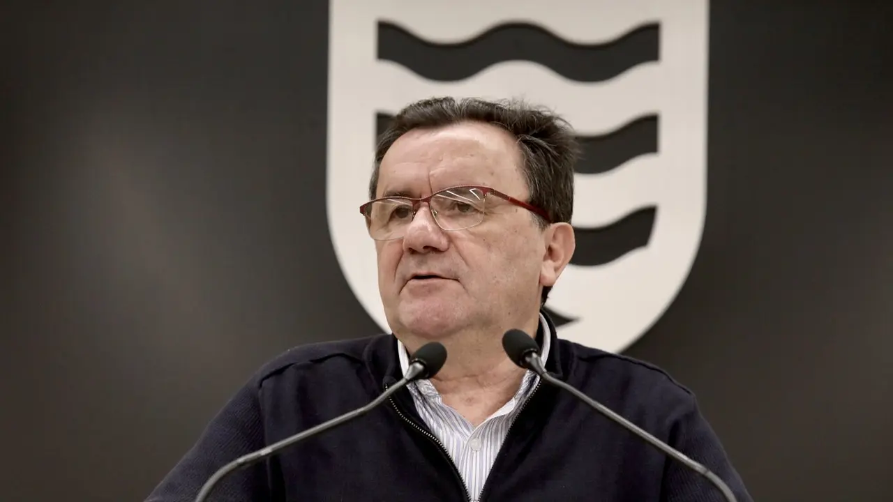 El concejal de Facenda, Raimundo González Carballo. JAVIER CERVERA-MERCADILLO