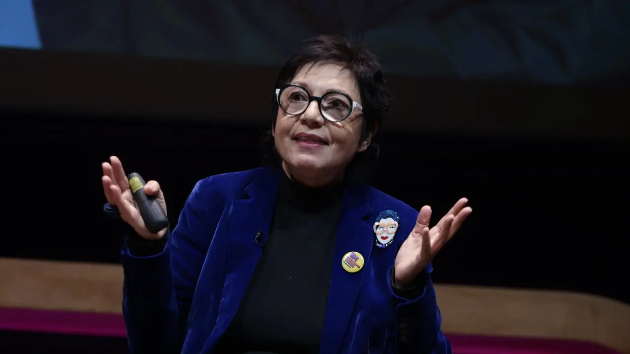 Anna Bosch, de Televisión Española, cerrando la primera jornada de 'As mulleres que opinan son perigosas'. RAFA FARIÑA