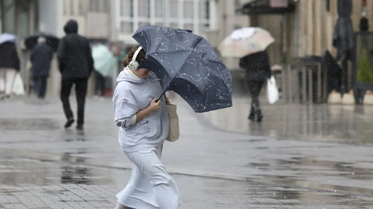 Un día de lluvia en Pontevedra. JAVIER CERVERA