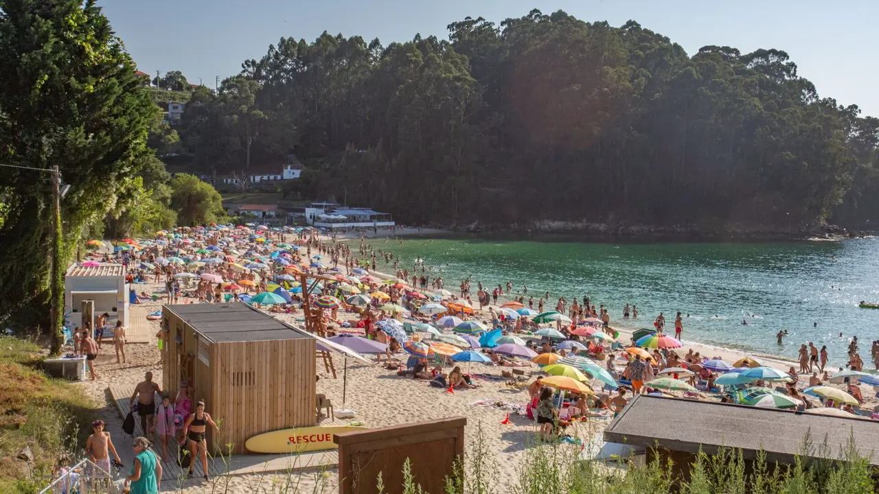 Acceso a la playa de Mogor, en Marín. SERGIO SUEIRO