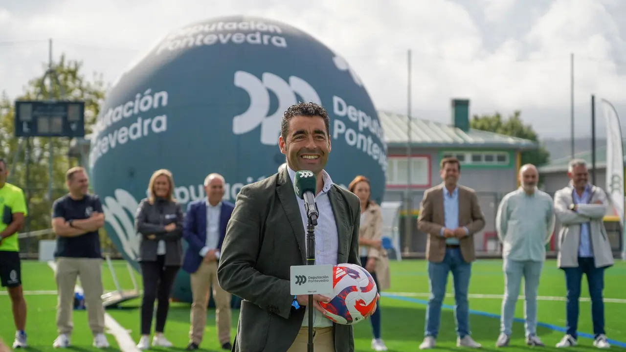 Luis López en la inauguración de As Chans. DP