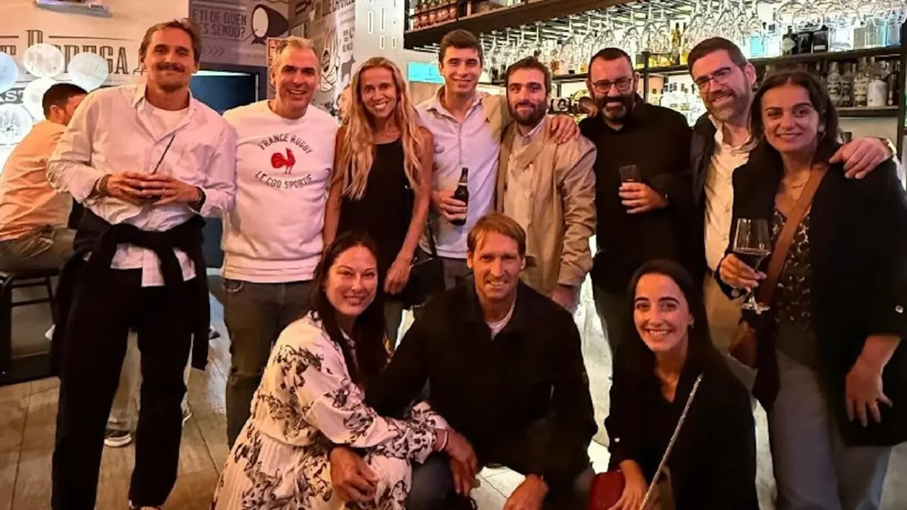 Integrantes del PP en la celebración del cumpleaños de Guille Juncal. PP