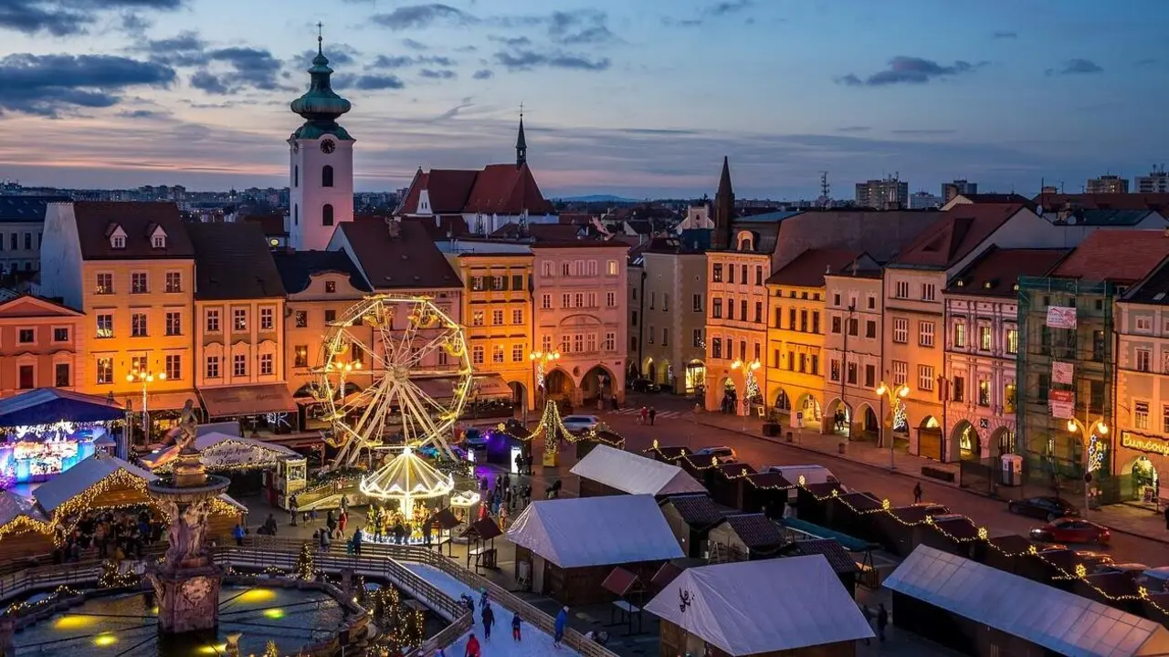 Mercado Navideño en Praga. PIXABAY