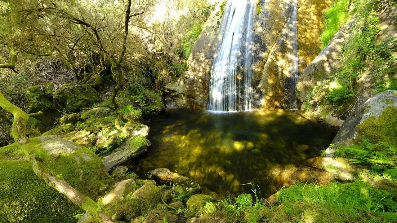 Fervenza do Regueiro das Penices. XUNTA