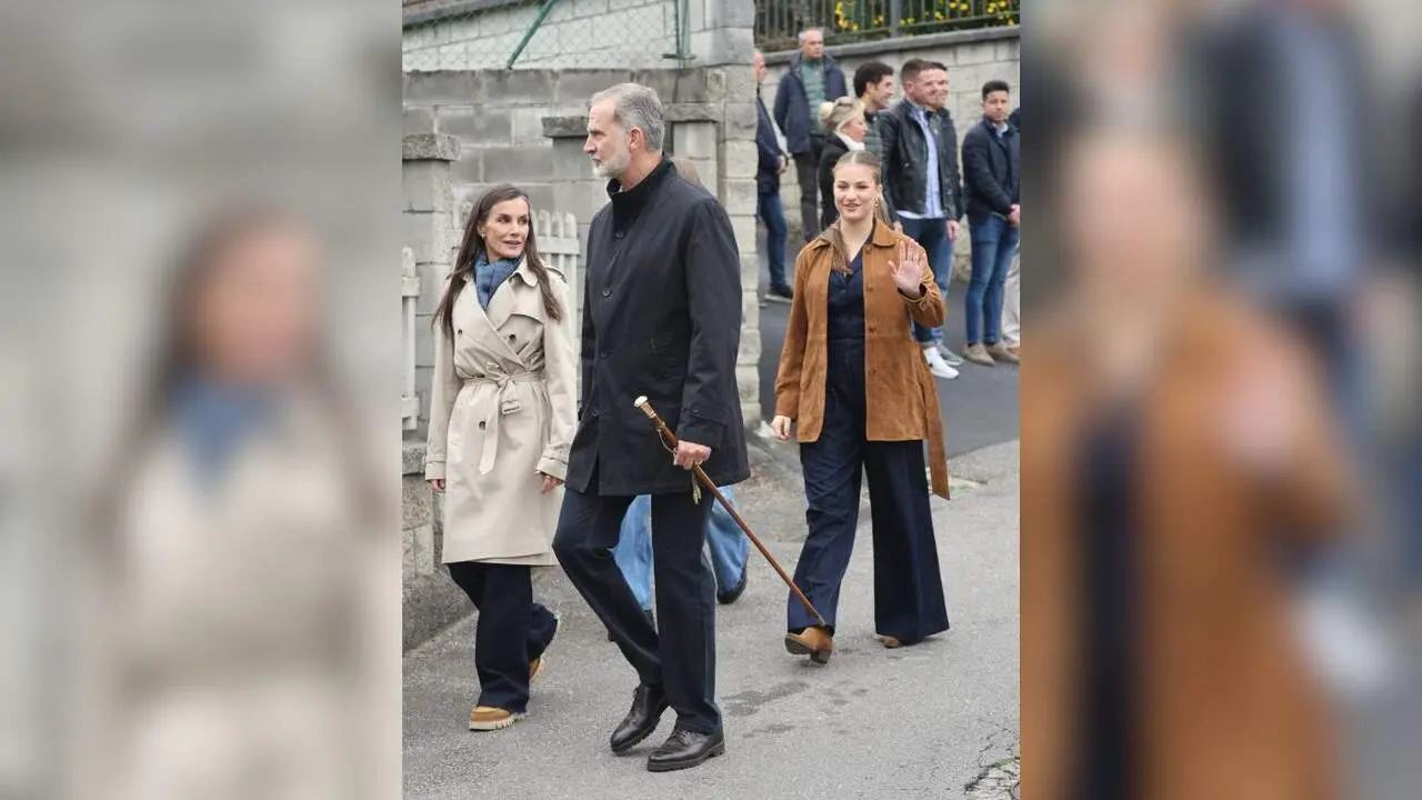 La princesa Leonor con sus botines de LDMI, este sábado en Asturias. RAÚL TERREL