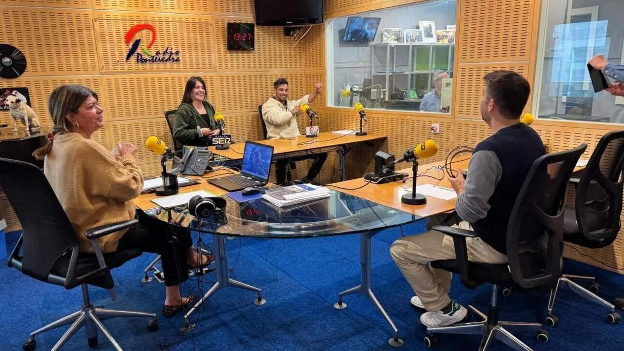 Participación de Javier Cervera-Mercadillo en Radio Pontevedra. EP