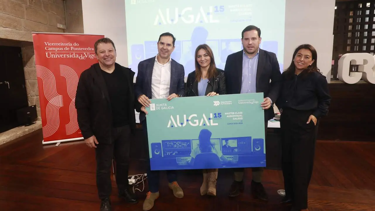 (_G8A3817.JPG) Casa das Campas Presentacion de AUGAL Eva Maria Lantaron vicerreitora do campus de Pontevedra Jacobo Sutil director da Axencia Galega das Industrias Culturais Agadic jJorge Cubela deputado da Deputacion de Pontevedra Emma Torres decana d MLote 33.119