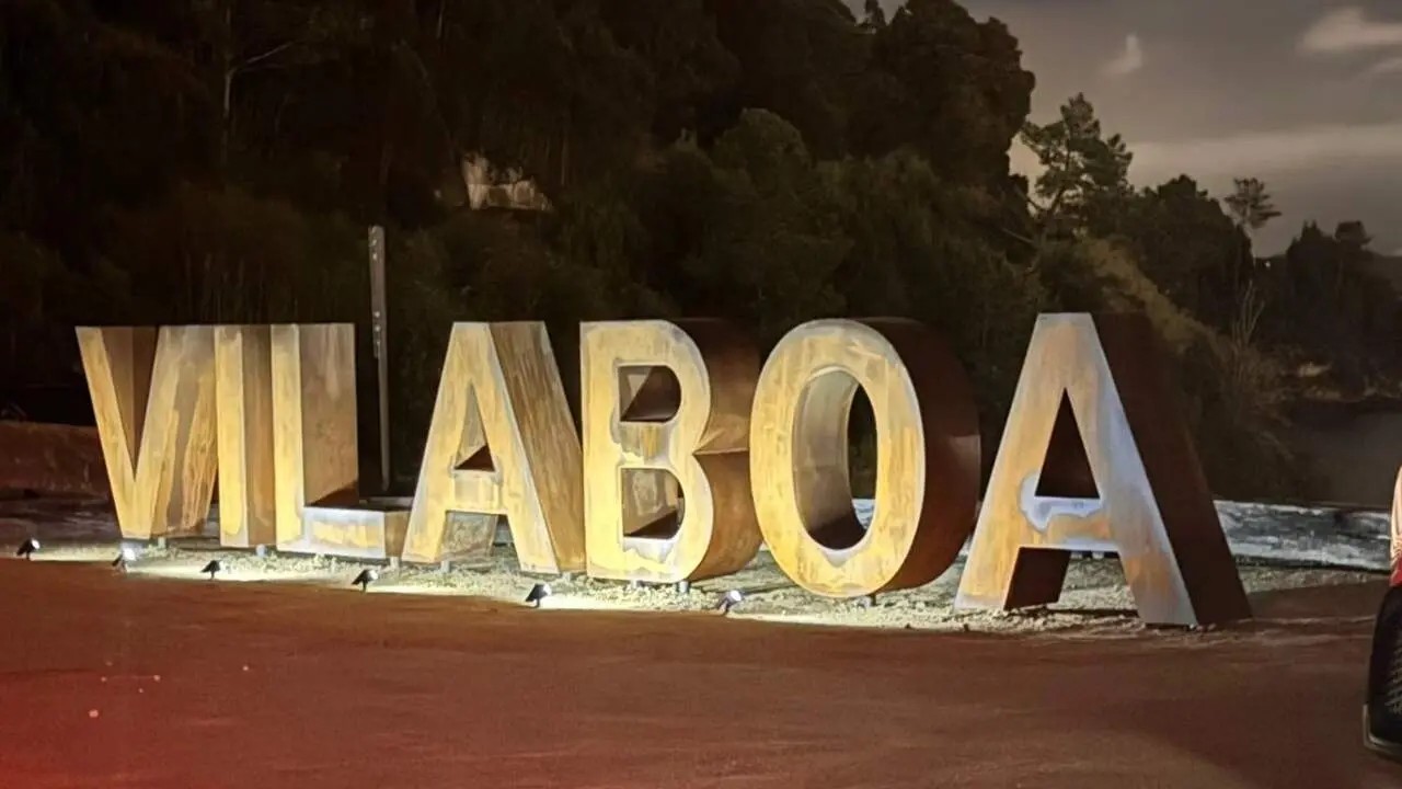 Vilaboa letras con luz boa