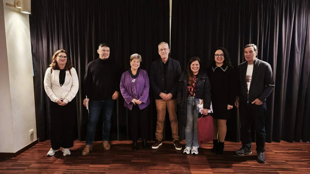 Participantes na mesa coloquio do II Foro sobre Memoria Historica en Soutomaior. DP
