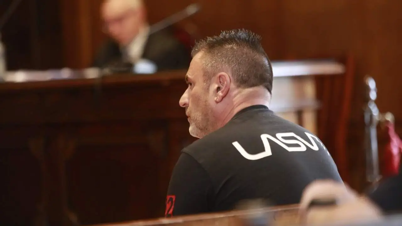 El ahora condenado, durante el juicio. JAVIER CERVERA-MERCADILLO