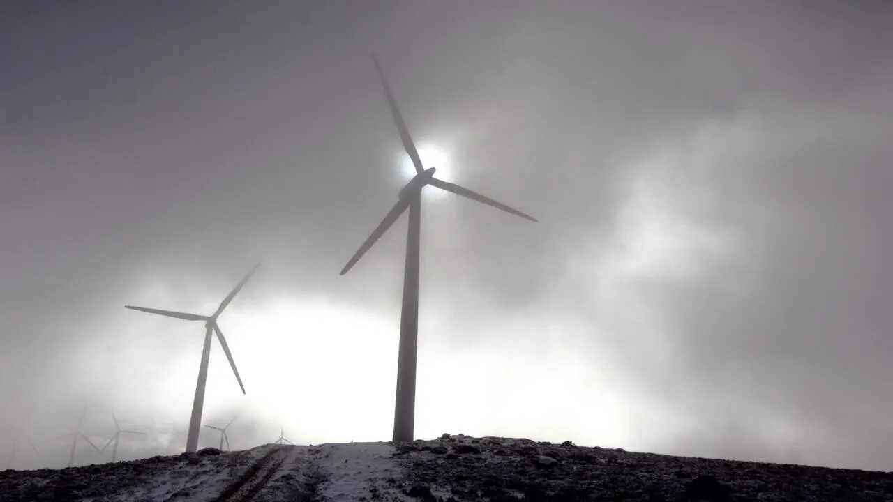 Parque eólico en Pigarzos, A Lama. RAFA FARIÑA (ADP)