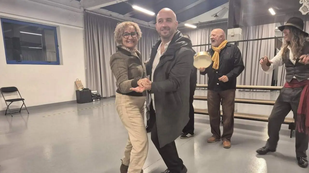 Coral Ríos Santomé bailando en la segunda jornada de coros por la festividad de Santa Icía. CONCELLO DE MOAÑA