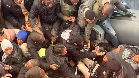 El bebé nacido el día de Reyes en una lancha neumática que viajaba hasta Lanzarote. SALVAMENTO MARÍTIMO